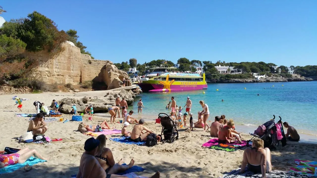 Marina Calador Harbourview: Seaside Oasis with Pool and Garden Apartment Cala d'Or